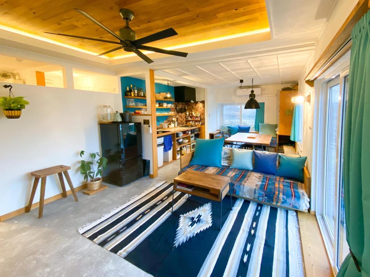 Holiday home Kojohama Base Onsen温泉付き *